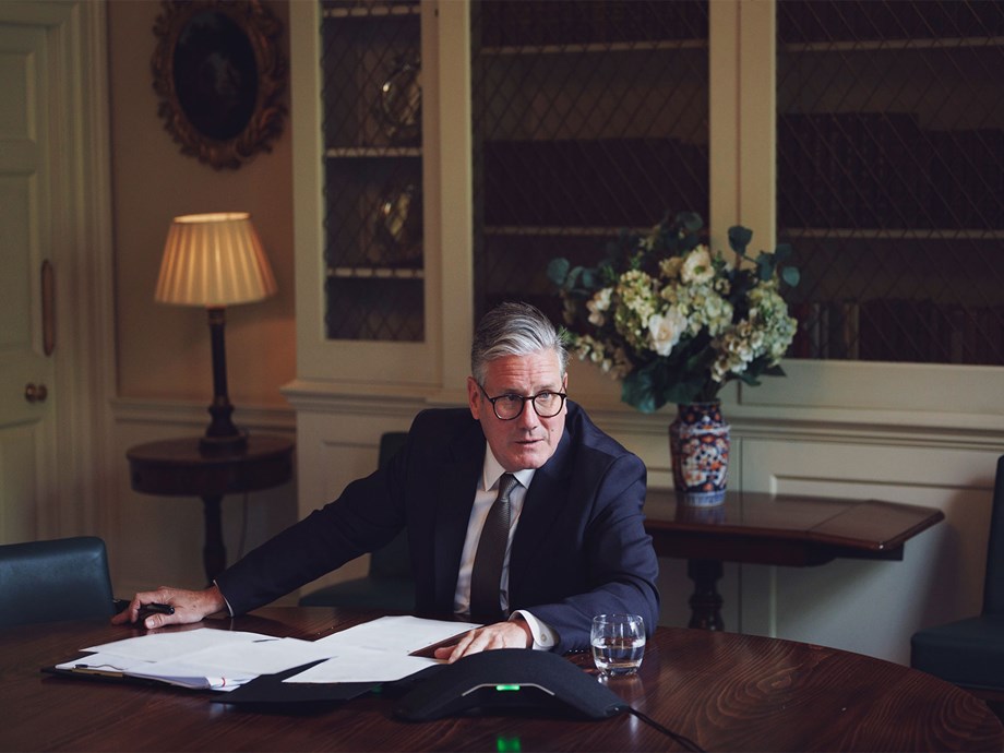 Keir Starmer Advocates for Stronger European Defense and Economic Integration