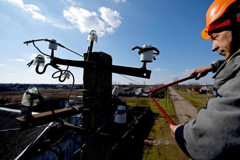 Slovakia stops electricity transmission to Ukraine
