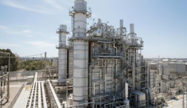 Serbia’s Russian-owned refinery secures crude feedstock through February as pipeline routes adjust to sanctions