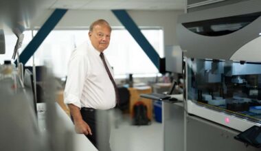 Dr. Dennis Slamon recognized for contributions to precision medicine