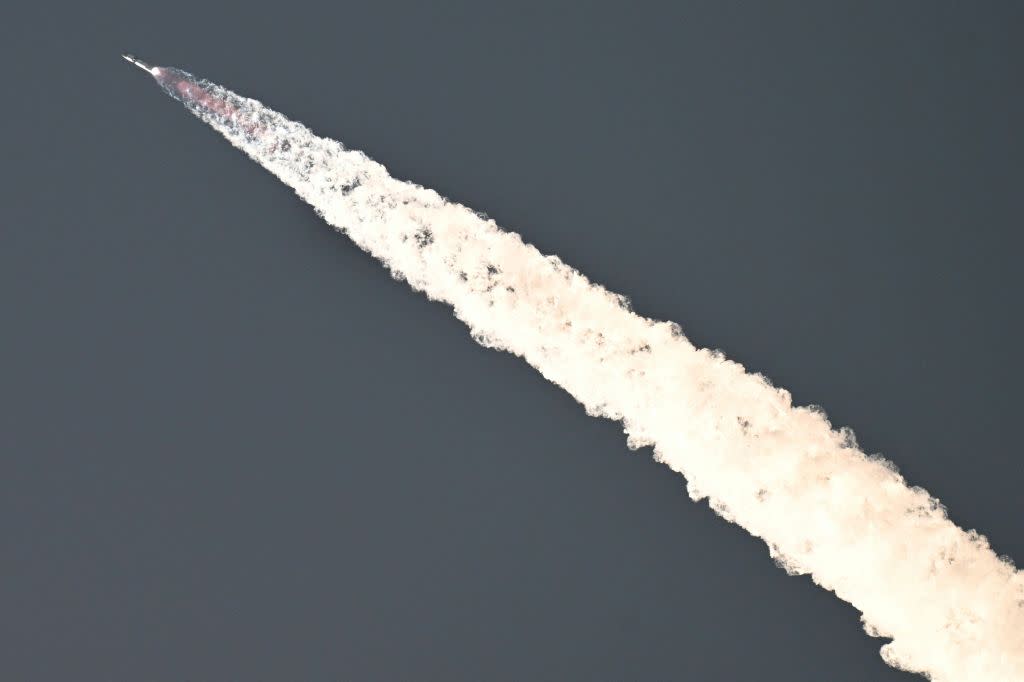 SpaceX’s Starship rocket launches from Starbase during its second test flight in Boca Chica, Texas, on Nov. 18, 2023 AFP via Getty Images