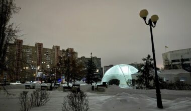 Estonia opens 'Point of Invincibility' in Kyiv to help residents during winter blackouts | News