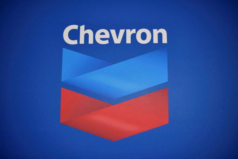 Chevron sells Venezuelan oil to India's Reliance for the first time since 2023, ship data and sources say