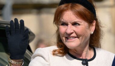 Royal Family LIVE: Sarah Ferguson's cringeworthy 8-word note to paedo Epstein revealed | Royal | News