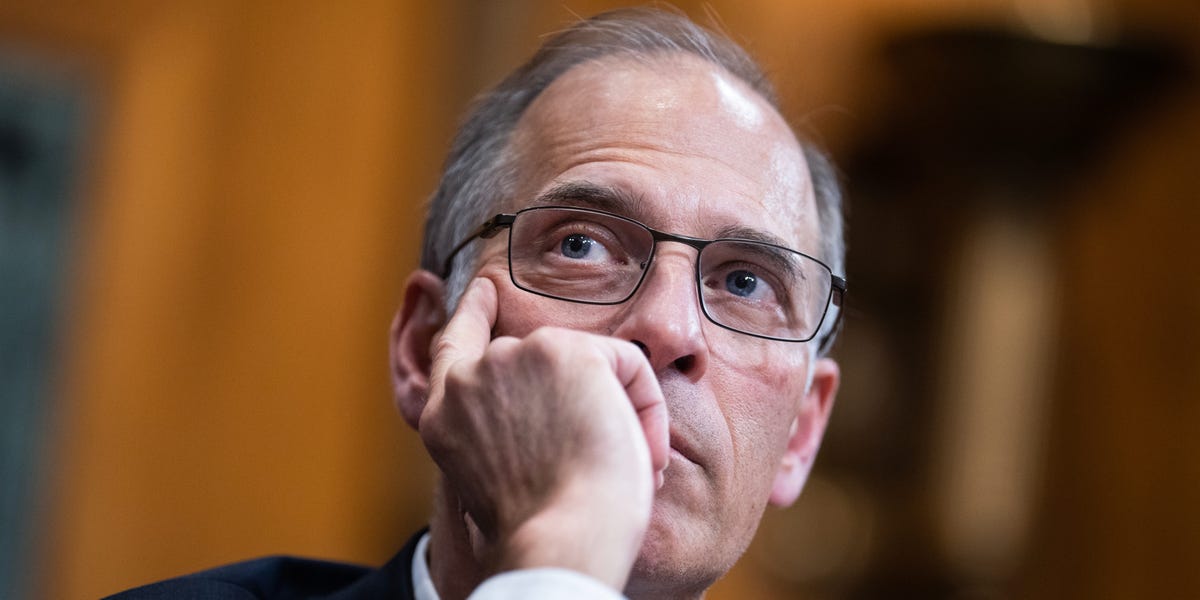 Stocks and the Economy Are Seeing a Dangerous Disconnect, Mark Zandi Warns