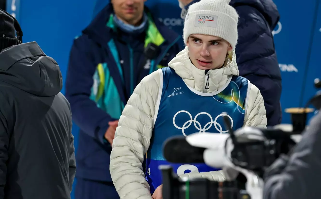 SER FRAMOVER: - Vi har lagt ting bak oss, sier Marius Lindvik. Foto: Bjørn Langsem / Dagbaldet