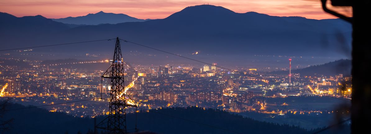 Constellation Energy Weighs AI Power Growth Against Nuclear Policy Risks