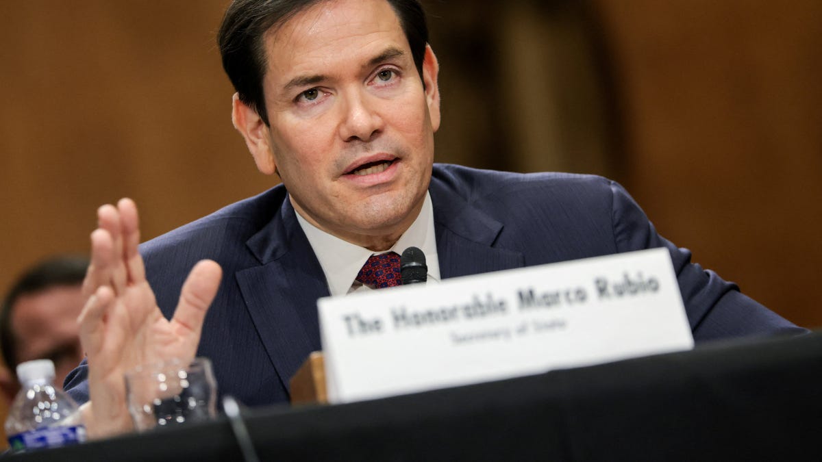 Trump confused Iceland with Greenland, Rubio admits