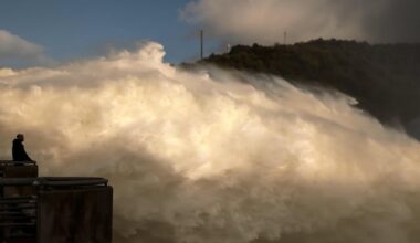 Best photos of February 6: Floods in Portugal to the Winter Olympics