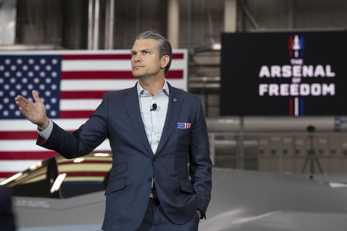 At F-35 Factory, Hegseth Makes Acquisition Reform Case