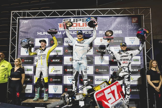 Podium - Prestige