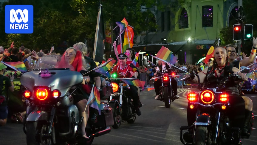 Sydney Gay and Lesbian Mardi Gras Parade draws thousands with politics at forefront