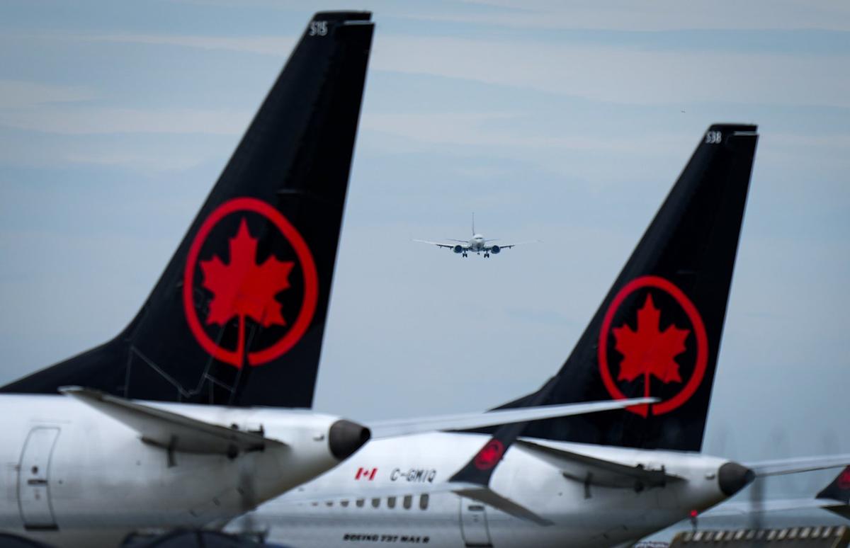 Canadian airlines suspend flights to Cuba amid aviation fuel shortage