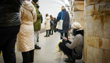 Ukraine-Krieg: ++ Kiew meldet erstmals kompletten Ausfall der Metro – Massive Stromausfälle in einigen Regionen ++ Liveticker