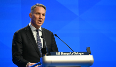 Australian government mulls major sale of defense properties