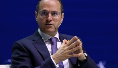 Shell wants to export Venezuelan gas through Trinidad, CEO says