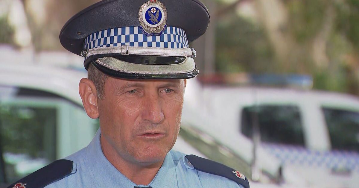 Safe stolen from Sydney hotel held no valuables, police say