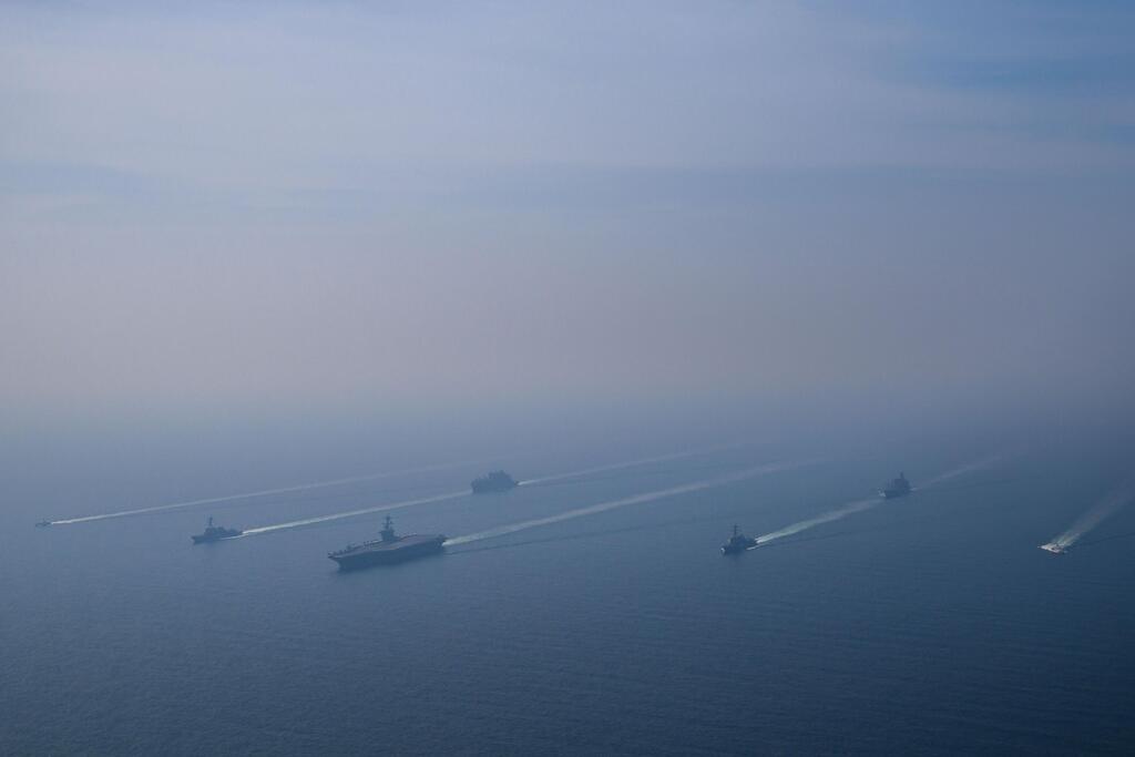 אברהם לינקולן נושאת המטוסים