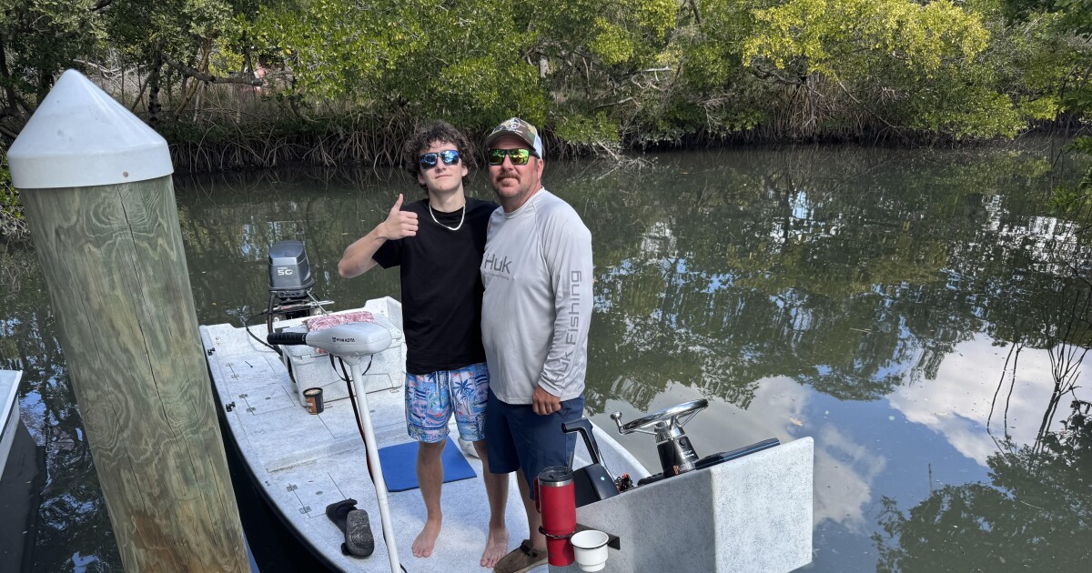 As hundreds rallied against a cruise port in Manatee County, families enjoyed time in nature