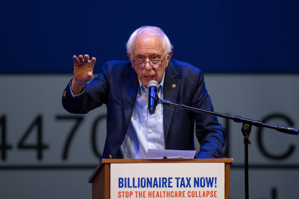 California proposal for hefty tax on billionaires divides Democrats