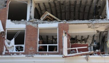 Blast in Iran port city kills 1, wounds 14 before navy drill