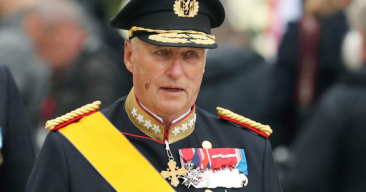 Norwegian king will remain in Spanish hospital a few more days, doctor says