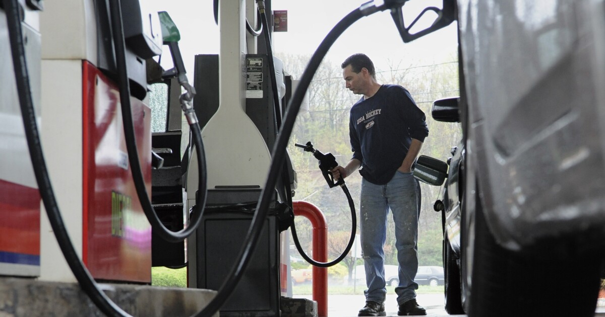 Gas prices rise 7 cents across Idaho due to refinery output, crude oil prices