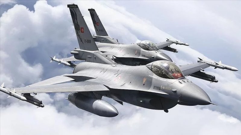 Cyprus turns into new military hotspot as France and Türkiye deploy forces