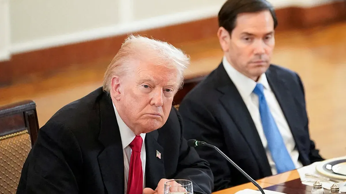 Trump and Rubio contradict each other on the war with Iran