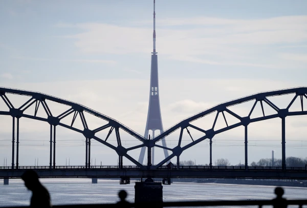 Why Russian Residents of Latvia Rarely Watch Television Funded by Their Taxes