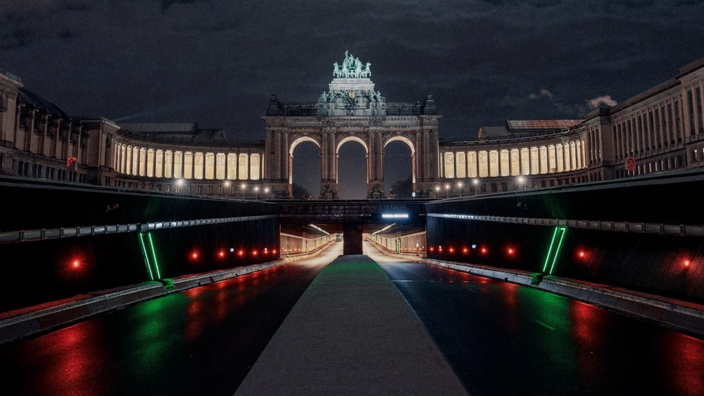 There’s a massive rave taking place in the tunnels beneath Brussels’ Cinquantenaire Park