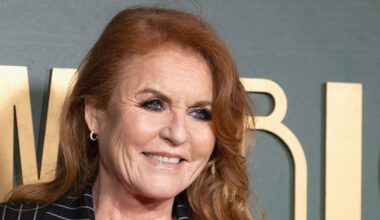 Sarah Ferguson publicly criticised Epstein. In private, she apologised to her 'supreme friend'