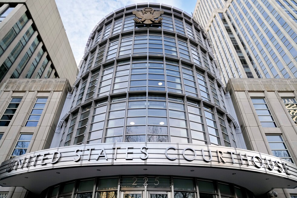 4 charged in corruption probe linked to NYC homeless shelter operator