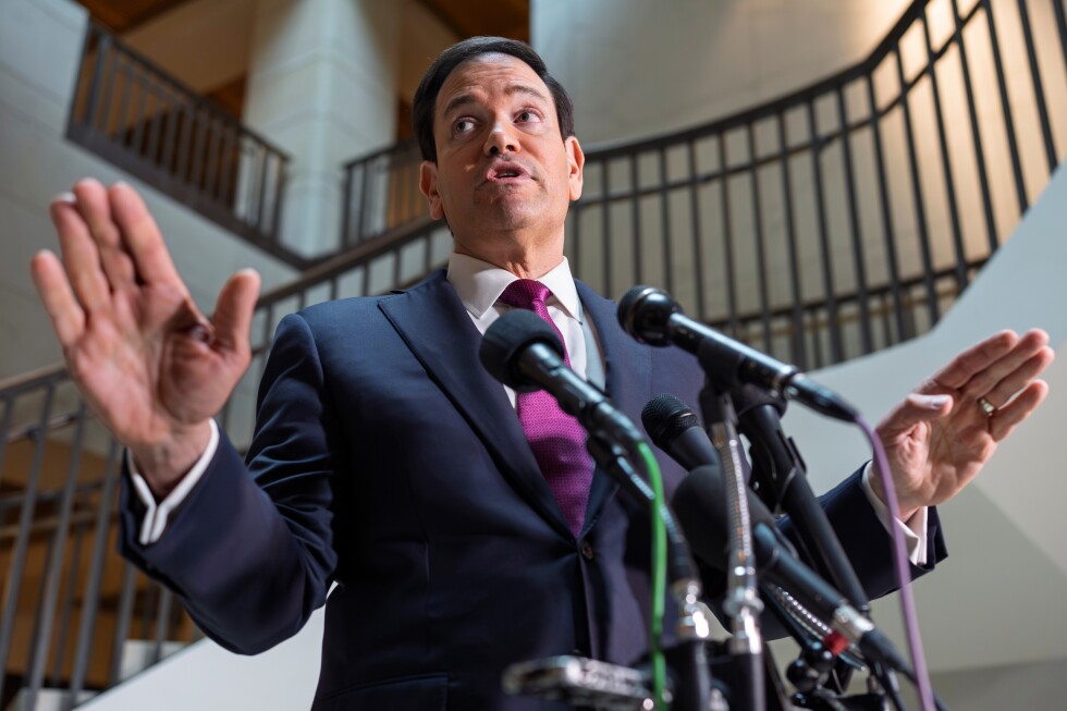 Lawmakers demand answers on Trump administration's Iran war strategy
