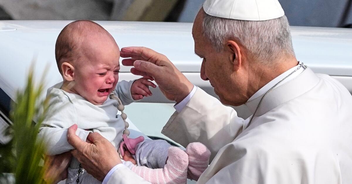 Pope Leo rejects claims that God justifies war in Palm Sunday Mass message