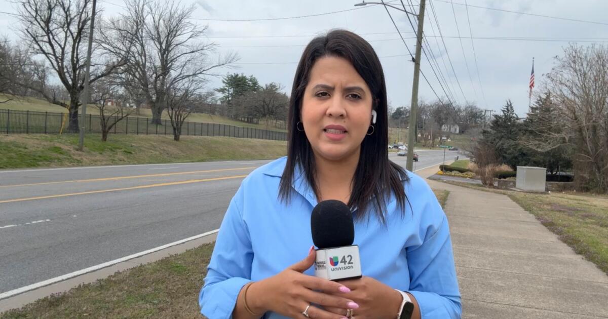 Spanish-language reporter in Tennessee is released from immigration detention on bond