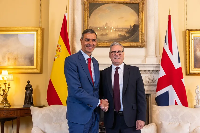 The Blogs: Britain and Spain: Europe’s Hollow Warriors | Jose Lev Alvarez Gomez
