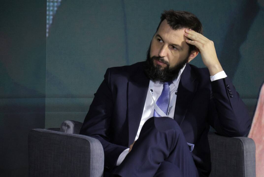 Ukraine government official explains why it suspended in landmine treaty