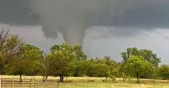 enid-oklahoma-tornado-042326.jpg