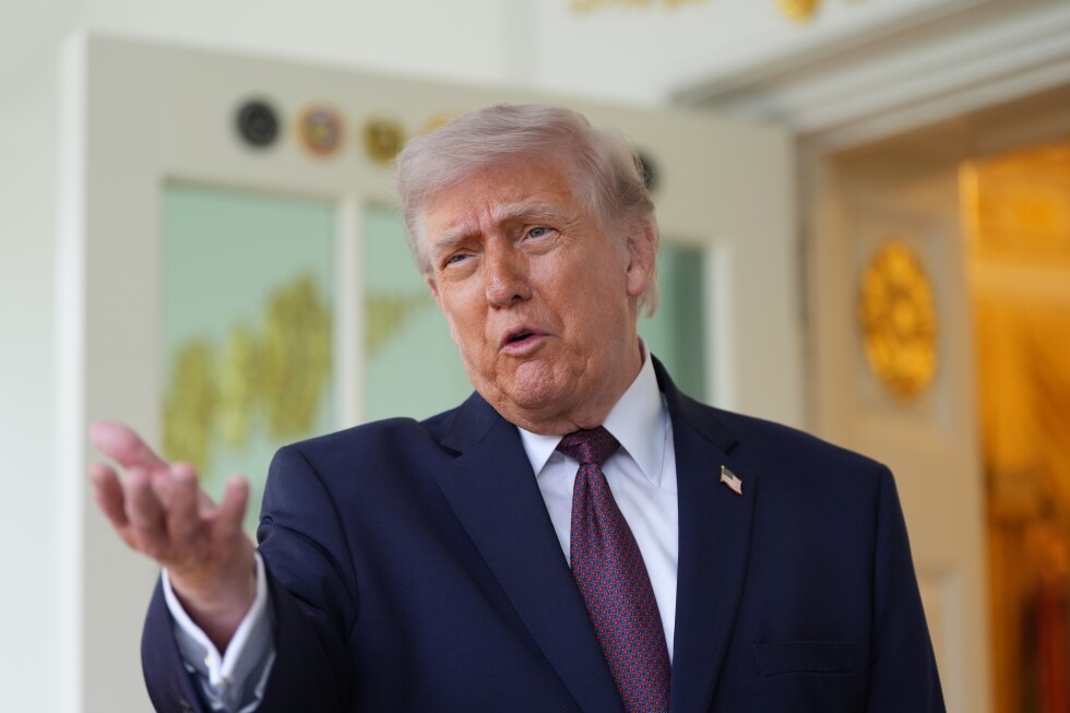 Trump heads to Las Vegas, a push to focus on the economy