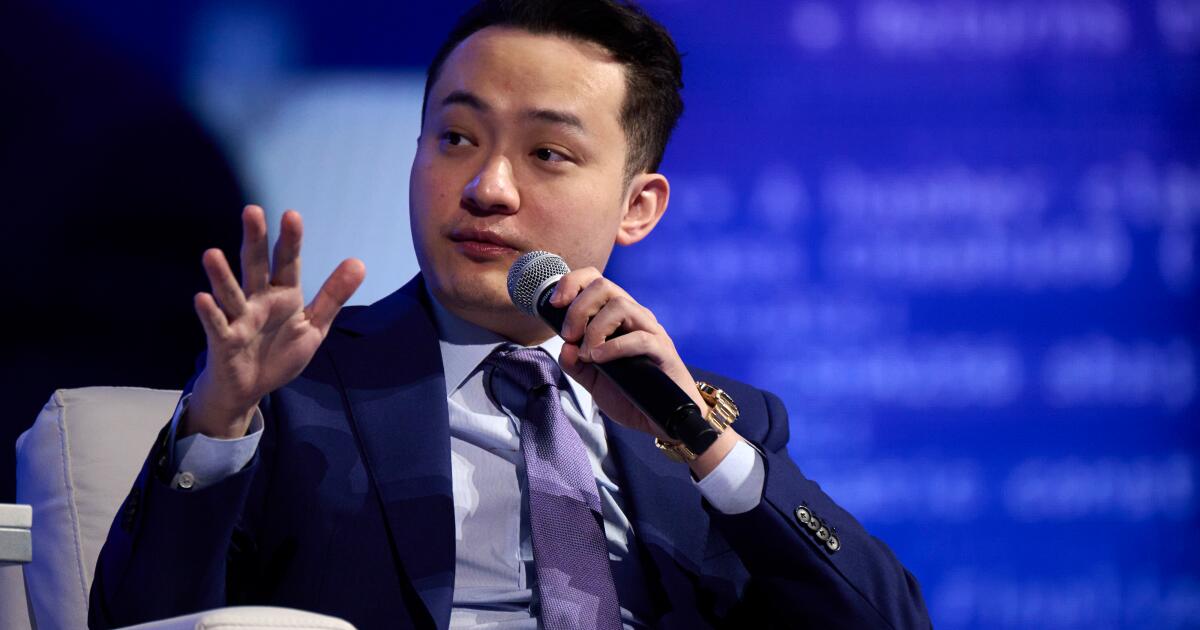 Hiltzik: Is Justin Sun still happy with his deal with Trump? No.