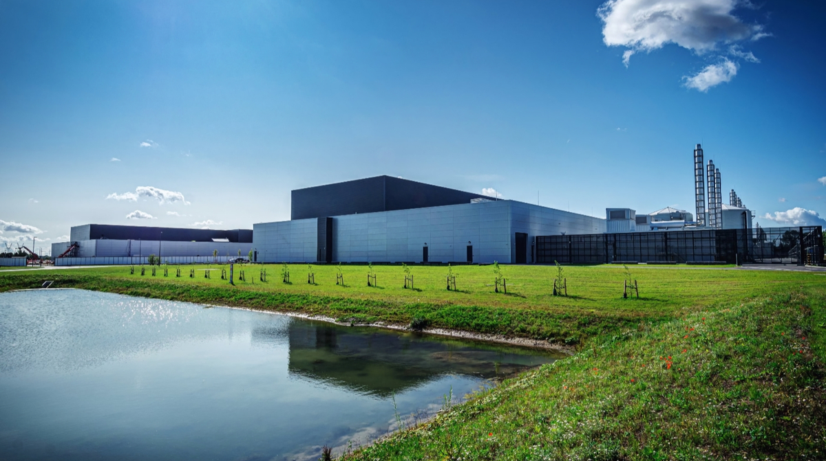 AI boom overloads Denmark's power grids as country restricts new data centres • Межа