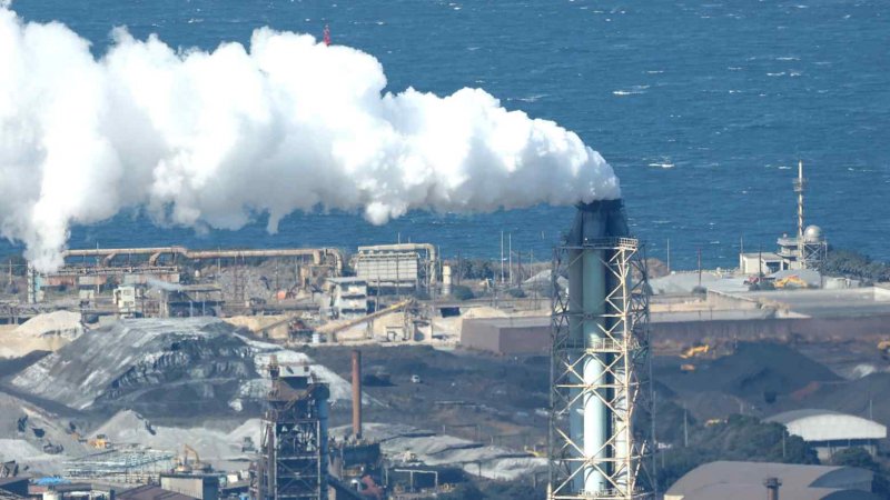 Japan, South Korea boost coal use as LNG prices soar