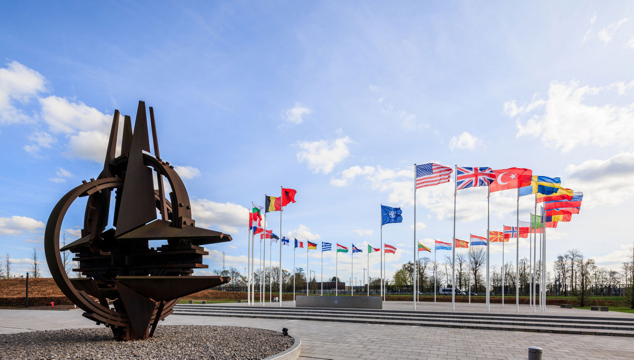 Le Secrétariat international (SI) | OTAN Sujet