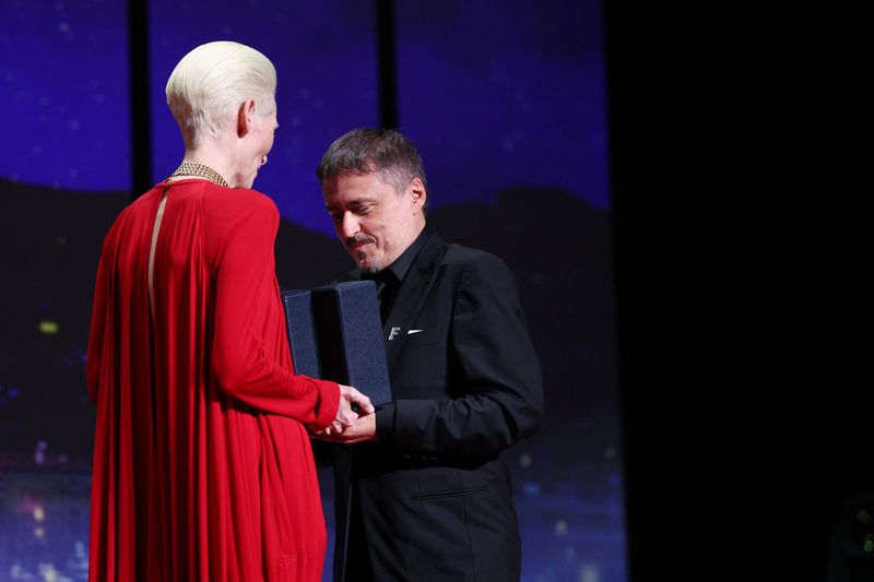 'Fjord' by Romania's Cristian Mungiu wins Cannes' top prize