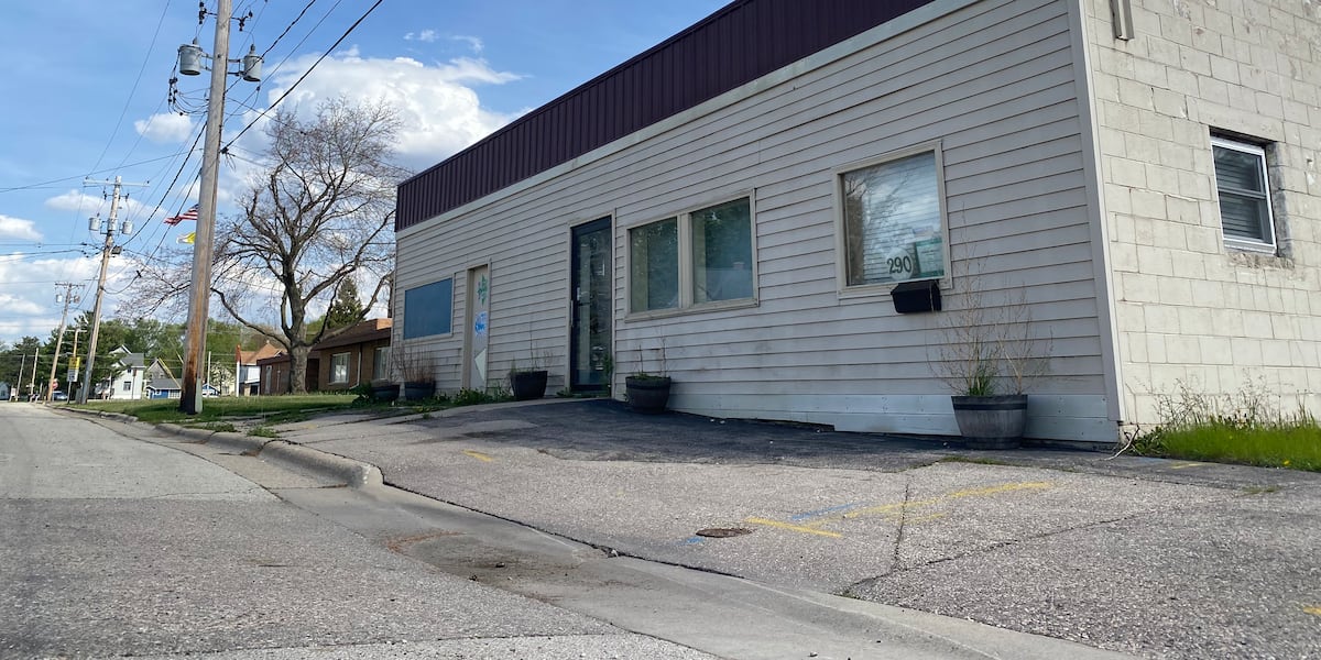 Fish fertilizer business makes splash at tense South Beloit city council meeting