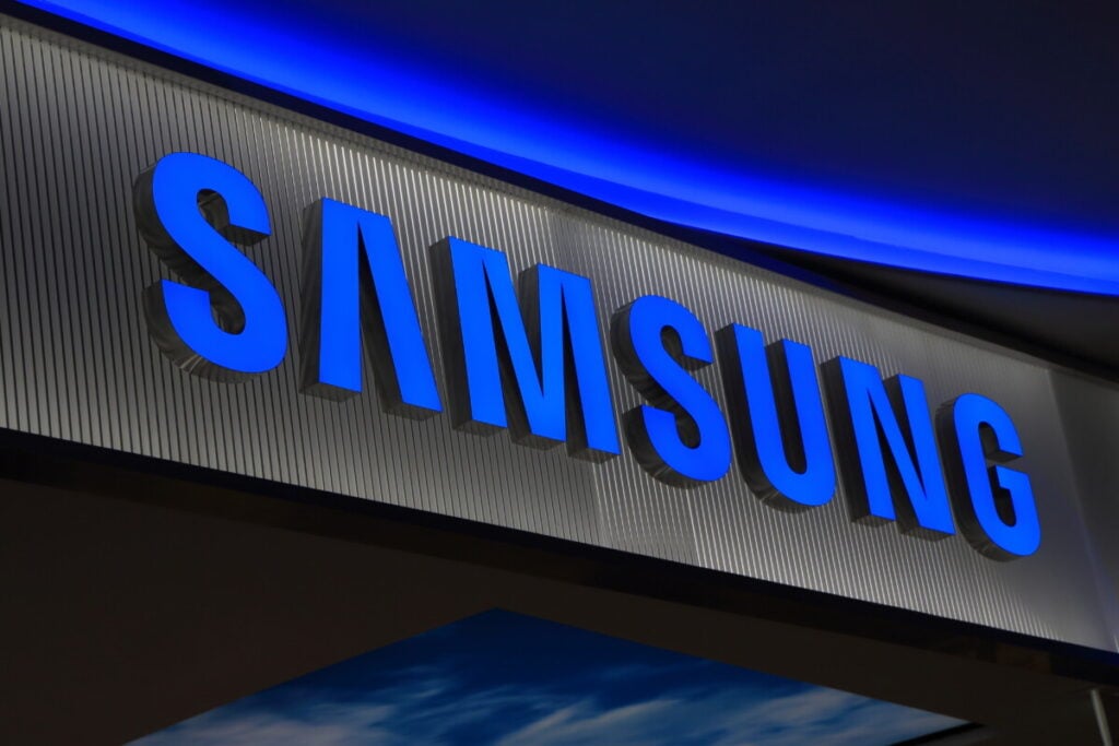 South Korea's KOSPI Hits 8K, Then Drops 6%—What Triggered The Rally And Selloff? - SAMSUNG ELECT LTD by S