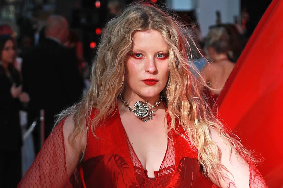 The One Lesson Paris Paloma Learned from Florence Welch After Touring with Her (Exclusive)