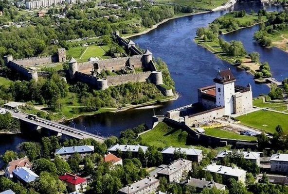 Residents of Estonia are waiting in line to enter Russia in the desire to get to the concert on May 9 — EADaily, May 8th, 2026 — Society, Russia