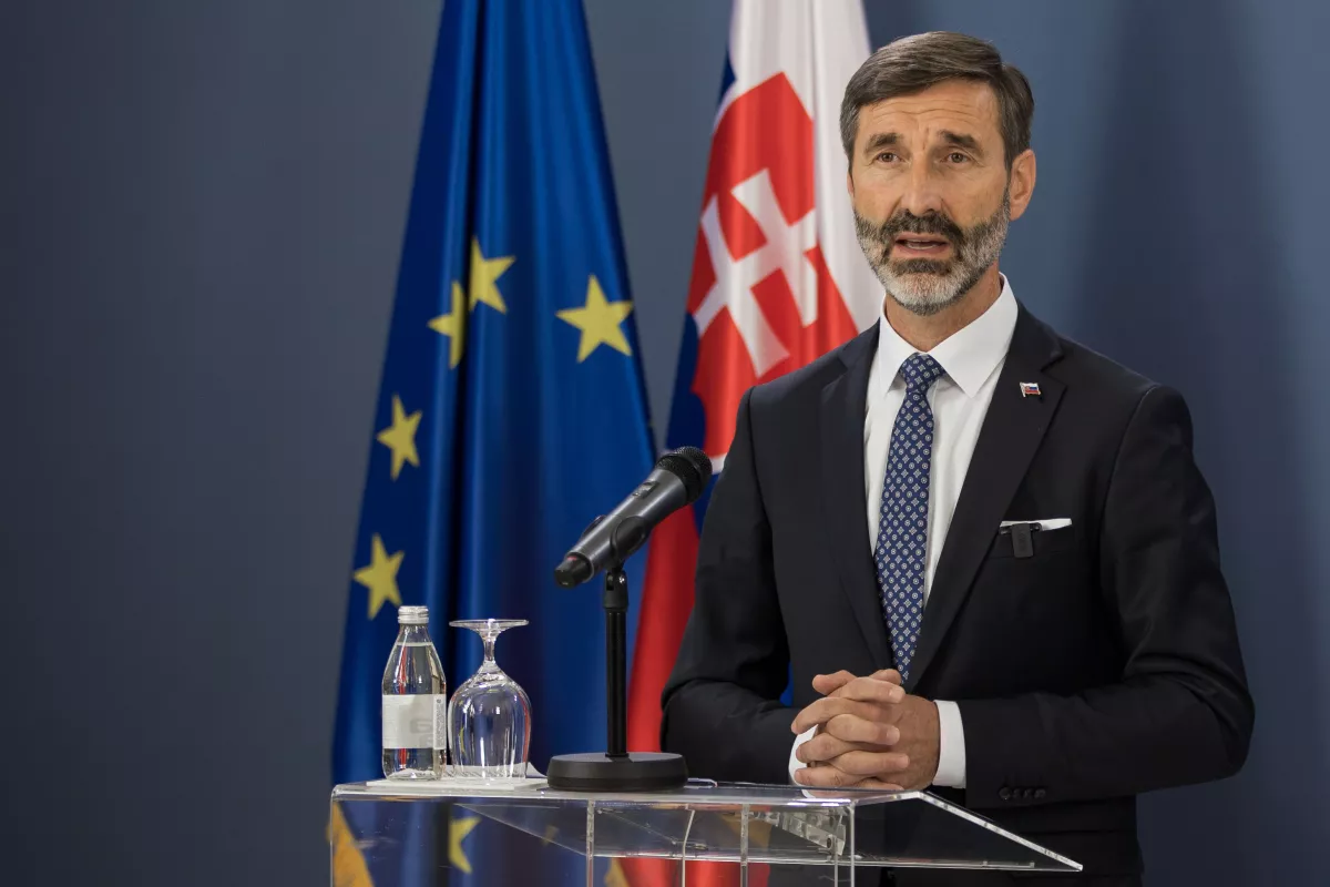 Slovakia condemns Russian strikes on Ukraine near its border